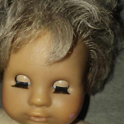 Mattel Talking Doll 1995 used with electronic mechanism and pink heart