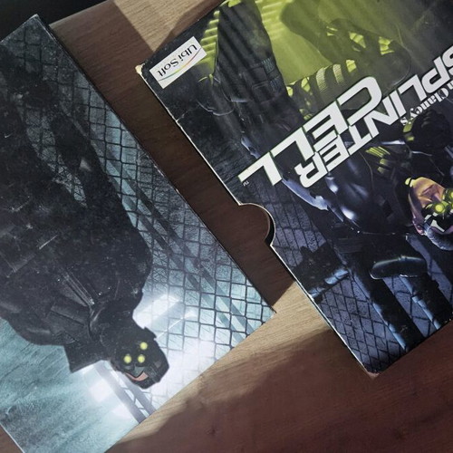 Splintell Cell PC case with 3 CDs like new