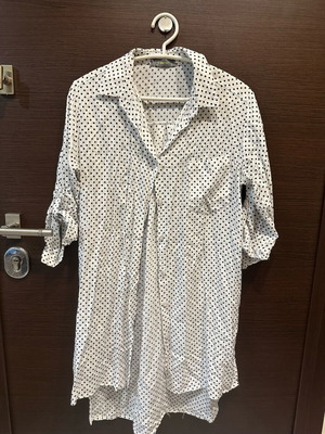 Owtwo shirt used, long asymmetrical polka dot, black and white