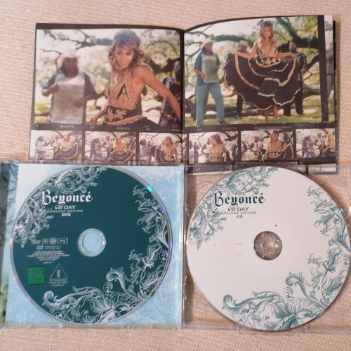 Beyoncé B'Day Deluxe Edition CD & DVD like new, hip-hop