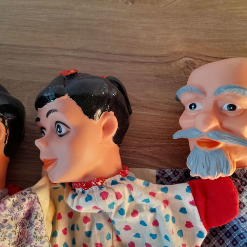 Puppet theater dolls used, set of 7, rare from the '80s