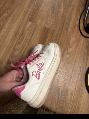 Zara X Barbie kids' athletic shoes, white and pink, size 37