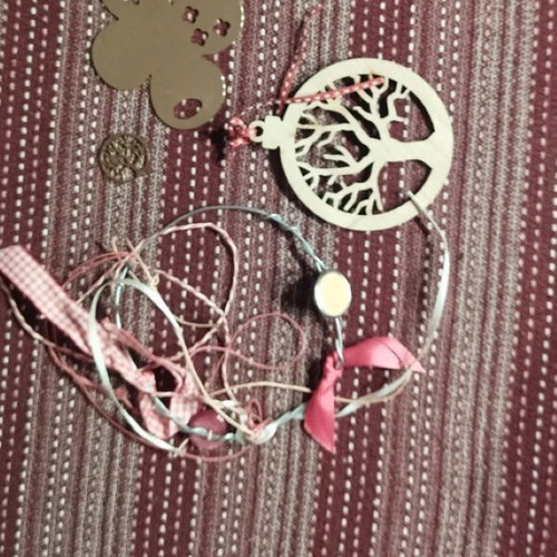 Decorative charms set of 13 like new