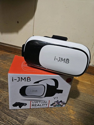 Virtual Reality Device like new for Android & iOS smartphones