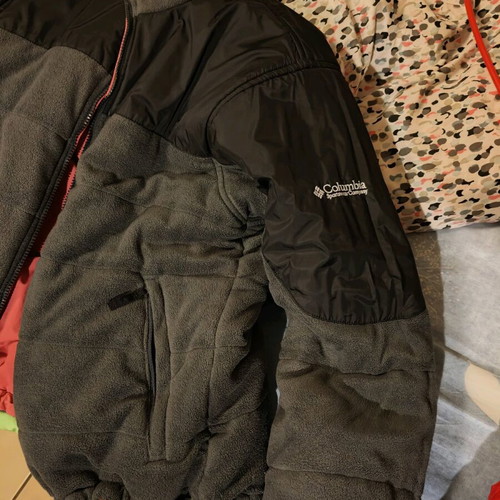 Columbia winter jacket like new, red/gray