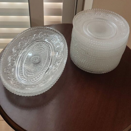 Set of 16 small plates and 2 platters new, ideal for spoon sweets