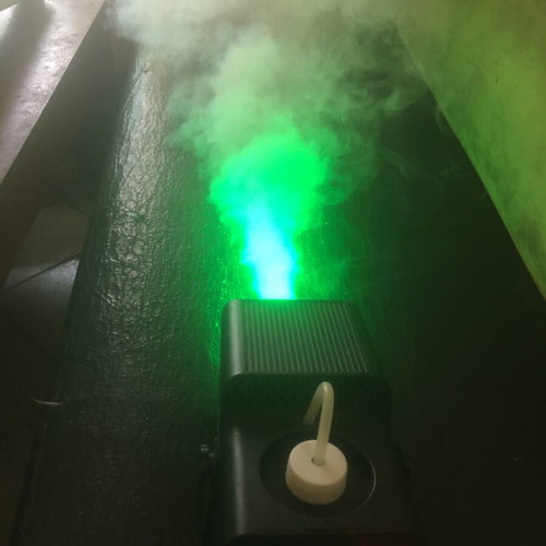 Smoke machine with liquid like new, 3.5L filler