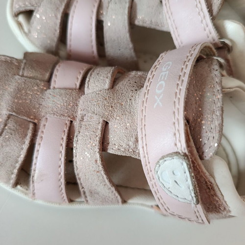 Geox Macchia sandals for girl used, pink size 22