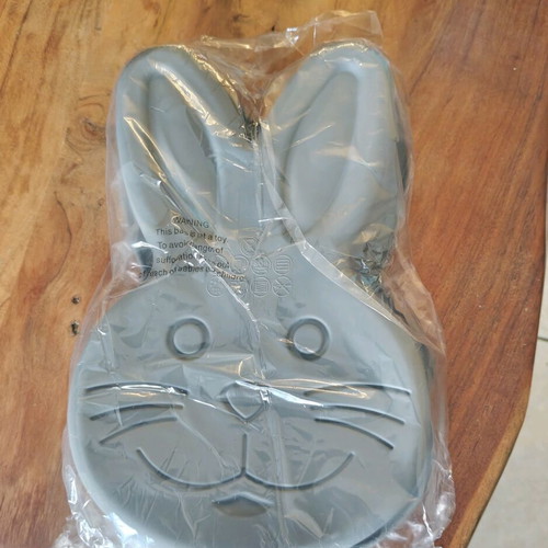 Silicone cake mold in bunny shape new