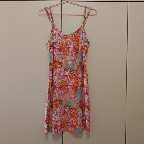 Giani Feroti Lady Line Dress like new, floral viscose, size S
