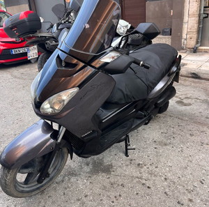 YAMAHA XMAX 250 05’