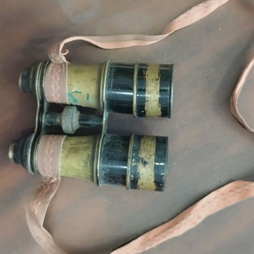 Engineer binoculars from World War I used