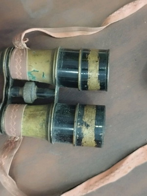 Engineer binoculars from World War I used