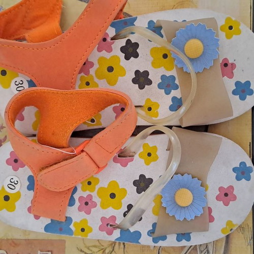 Sandals new, sizes 30, 27, 24, 23, multicolored