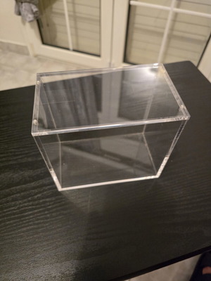 Acrylic case with magnet for Pokemon booster box