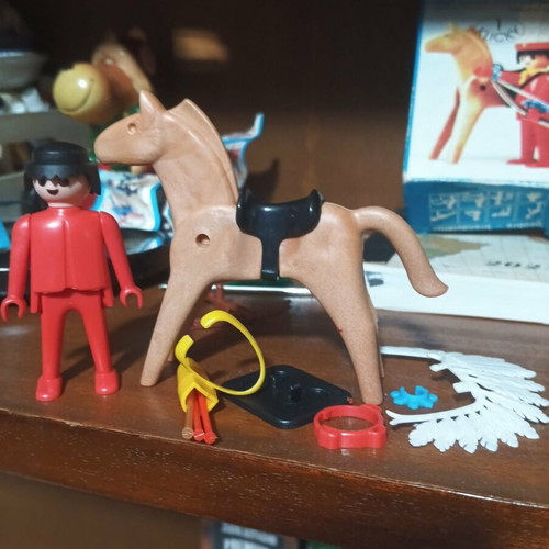 Playmobil LYRA collectible toys 1976, set of 2