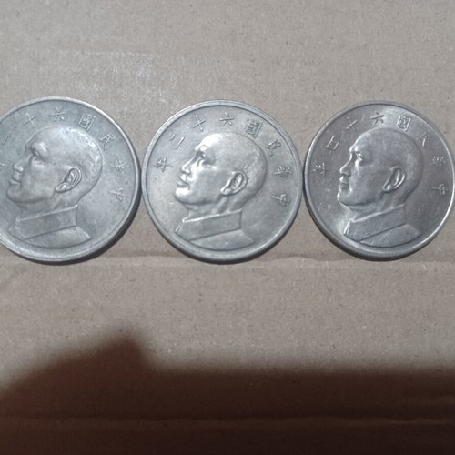 Taiwan 1 Yuan coins used, set of 3 with Chiang Kai-shek portrait