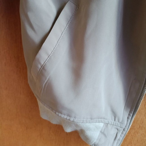 Oysho lightweight bomber jacket like new, medium fit taupe