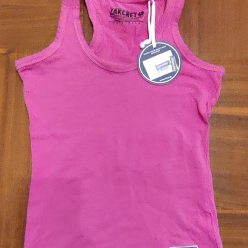 Women's sports top Zakcret new, size large