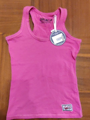 Women's sports top Zakcret new, size large