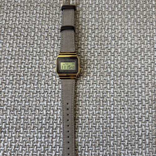 Casio Vintage A700WEGL-5AEF watch with fabric strap