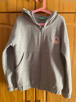 Benetton kids cardigan used, grey, for 8-9 years old