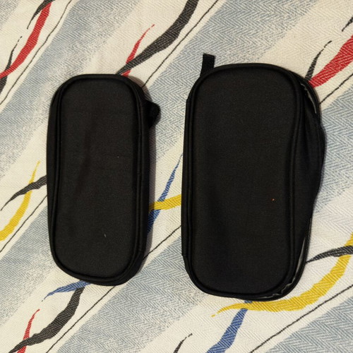 Max Factor toiletry bags like new, set of 2