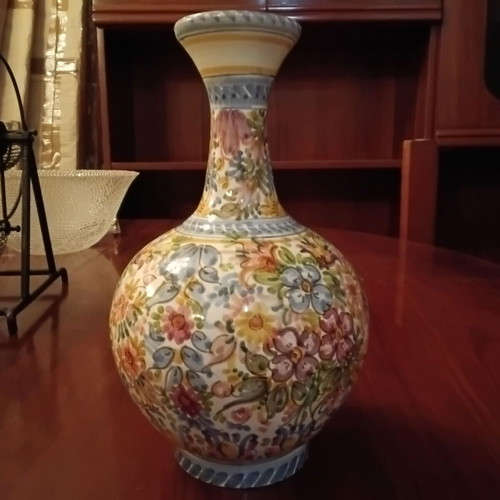Sevillarte vase handmade colorful with artist signature like new
