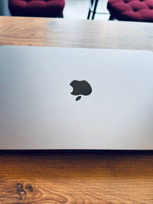 Macbook Air M2 8 giga 256 σαν καινούργιο, Space Gray