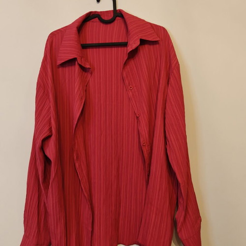 Pink shirt like new, size M