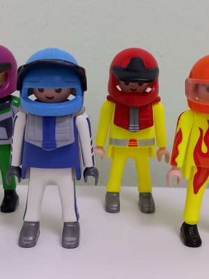 Playmobil figures used, pack of 4