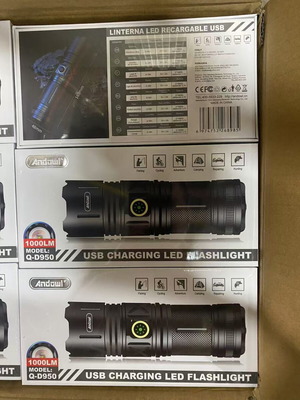 Andowl Q-D950 USB LED Flashlight 1000lm rechargeable new