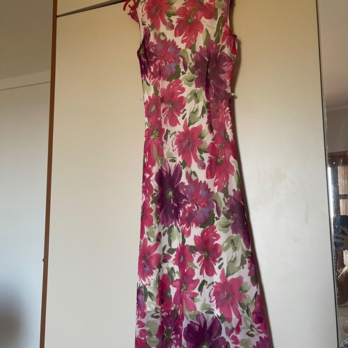 Wallis floral midi dress size small-medium like new, purple and pink
