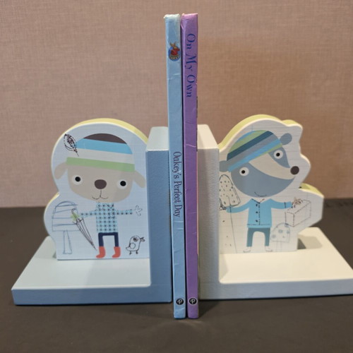 Mamas & Papas bookends like new