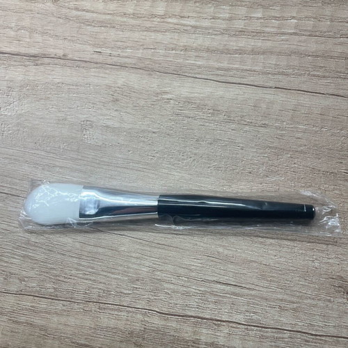 Glamglow mask application brush new