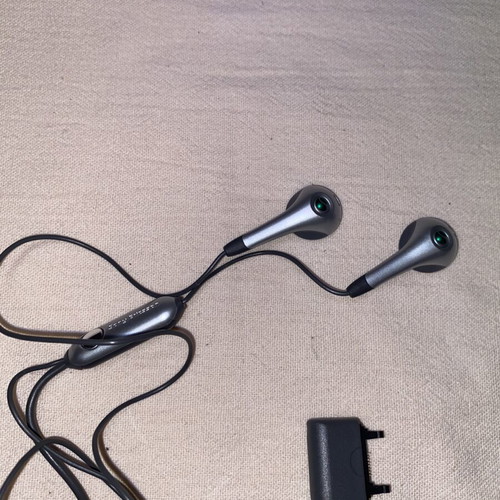 Sony Ericsson KRY 101 1413 R2C vintage handsfree earbuds