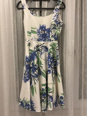Zini Mid-Length Flared Dress used, white and blue, size M