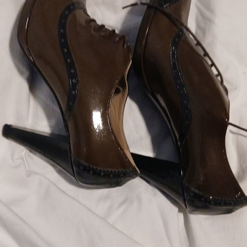 Dolce shoes brown pumps like new, size 38
