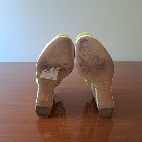 Paloma Barceló leather platform sandals lime size 37 like new