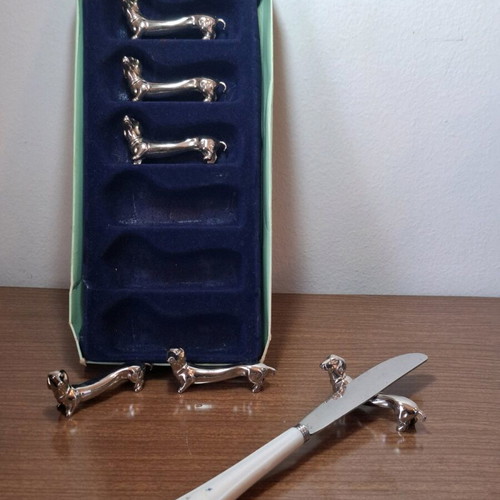 Set of 6 vintage knife rests silver plate dogs used