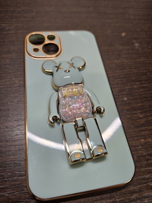 Iphone 13 case new with rotating bear and moving beads