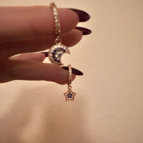 Earring set like new, pink gold with blue and silver rhinestones, steel