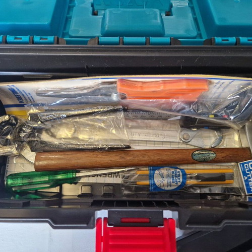 Total toolbox set 12 pieces new