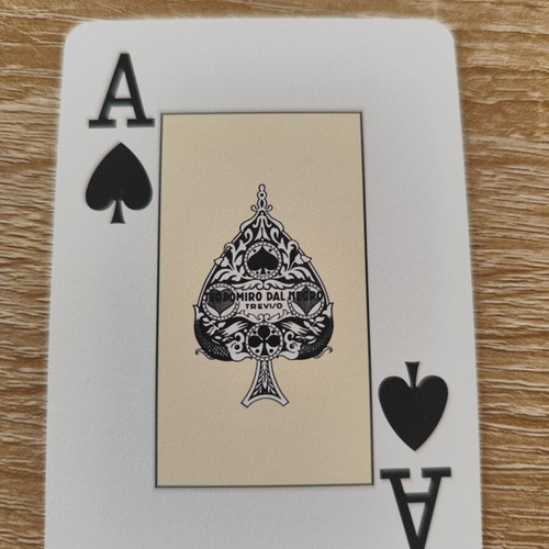 Dal Negro Treviso playing cards set used, red and blue