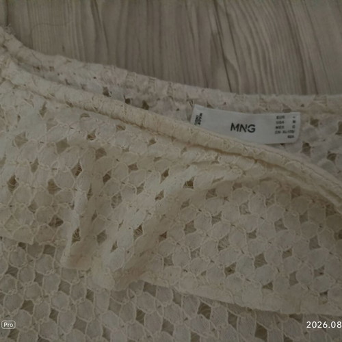 Mango white blouse like new, size M