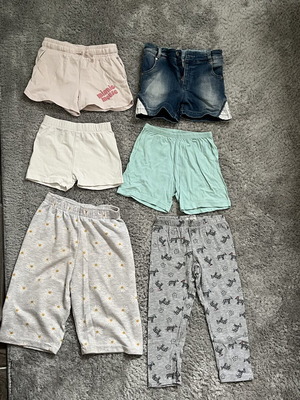 Summer shorts like new for ages 4-5, set of 6