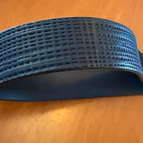 Leather Men's Belt with Metal Buckle, Like New, Black, Size 75