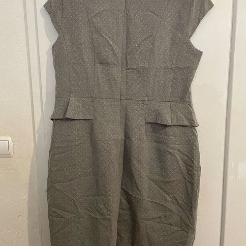 F&F Office Wear pencil dress with cap sleeve and belt used, grey with white pin dots