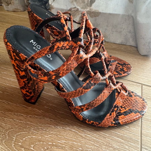 Migato summer sandals size 38 like new with animal print