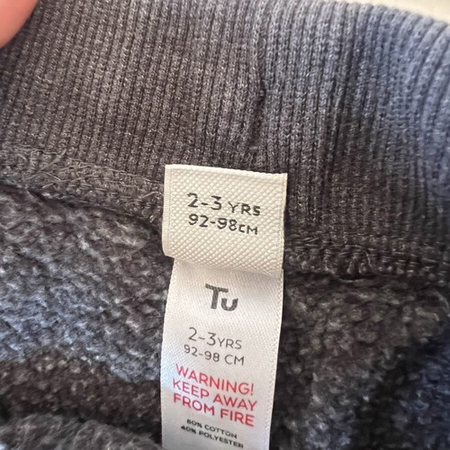 Boys' set with grey TU tracksuit and Pep&Co shirt like new, 2-3 years